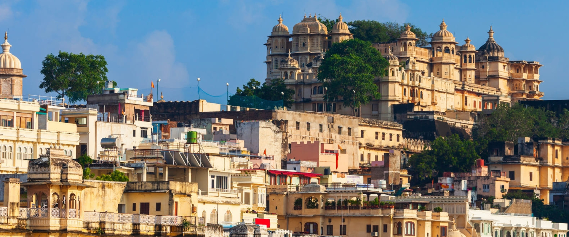 Udaipur Tours & Taxi