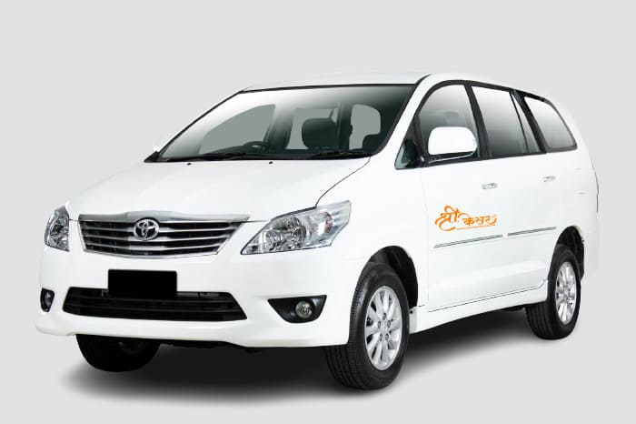 TOYOTA INNOVA